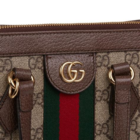 are gucci handbags always lined with pigskin|authentic Gucci leather bags.